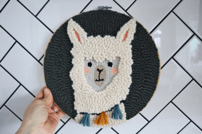 Llama Punch Needle Artwork On 10 Inch Embroidery Hoop (Dark Green Background)