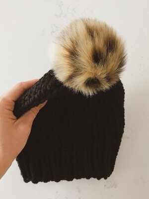 Beanie | Toque w/ Snap On|Off Leopard Faux Pom - Black