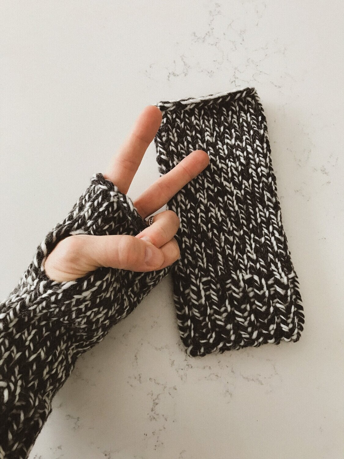 Knit Fingerless Gloves - Ragg