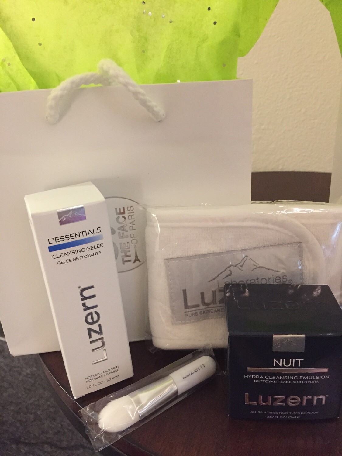 TRAVEL ESSENTIAL SPA KIT