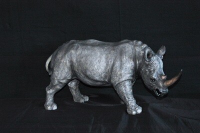Nashorn 52cm, Polyresin, grau