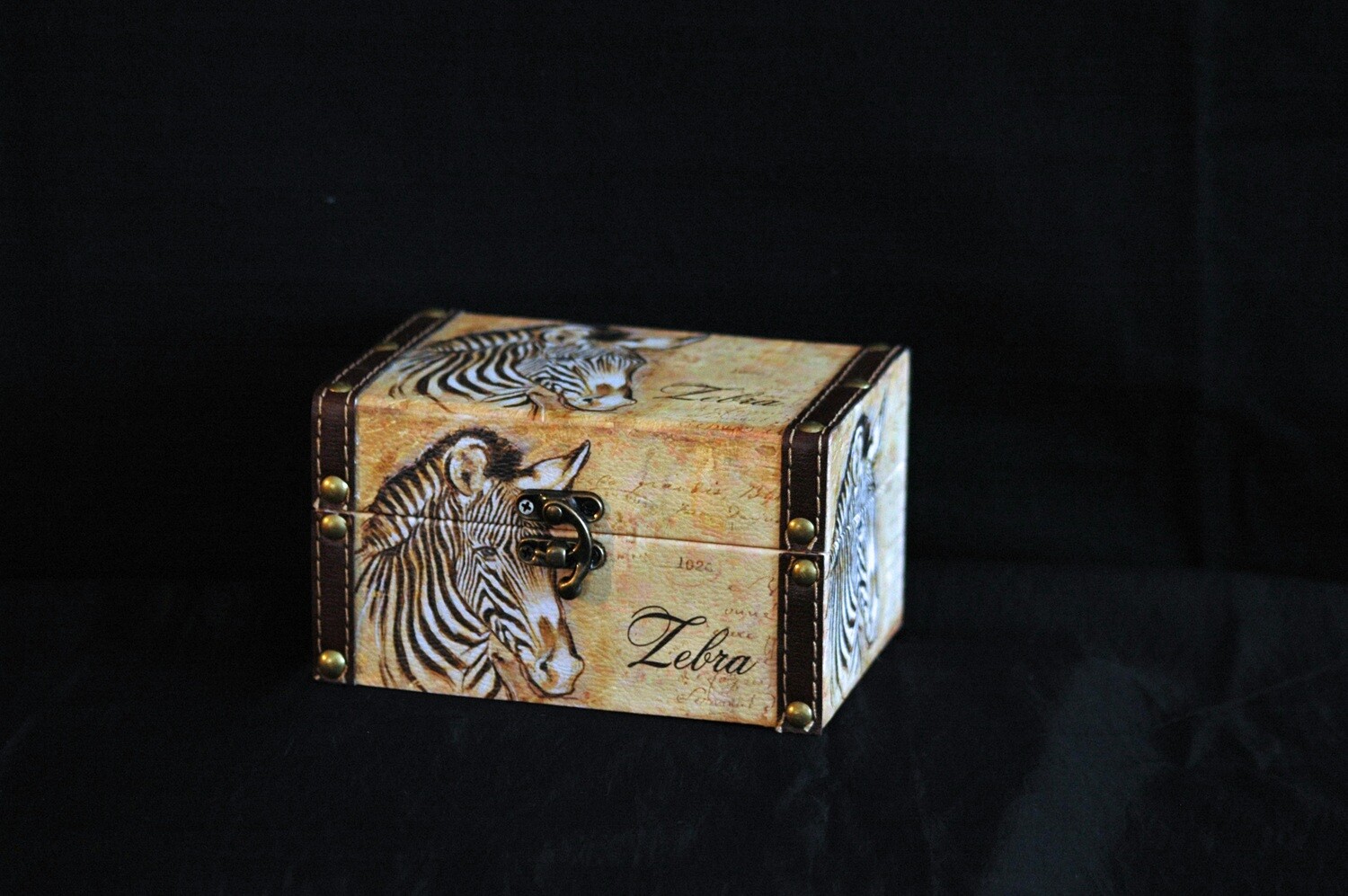 Box "Zebra" 16cm, braun