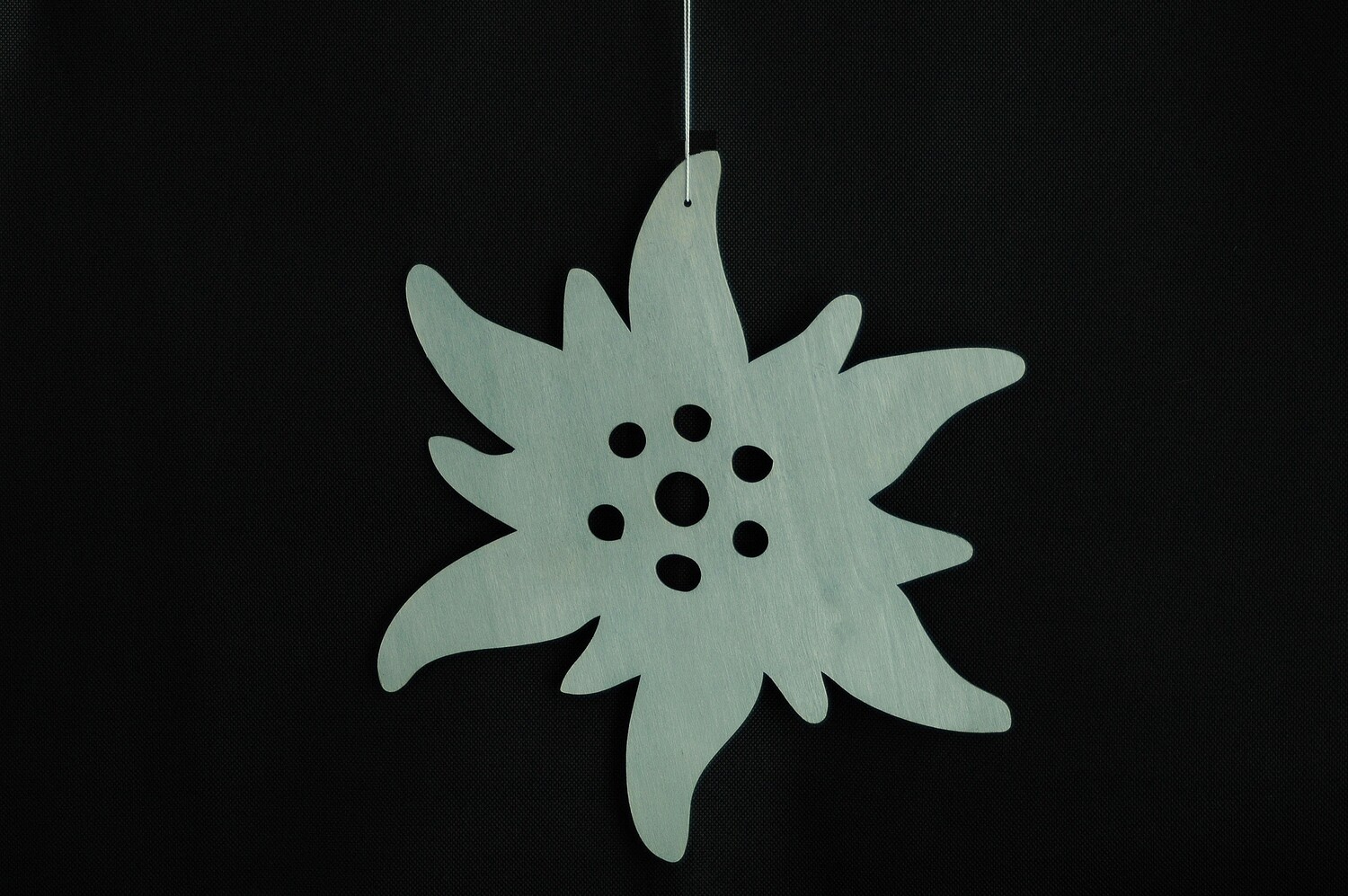 Edelweiss 30cm od. 40cm, holz, grau (30cm) od. weiss (40cm)