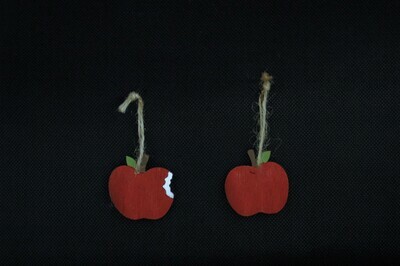 Apfel z. H. ca. 6cm, ass.x2, Holz, rot (6 Stück)