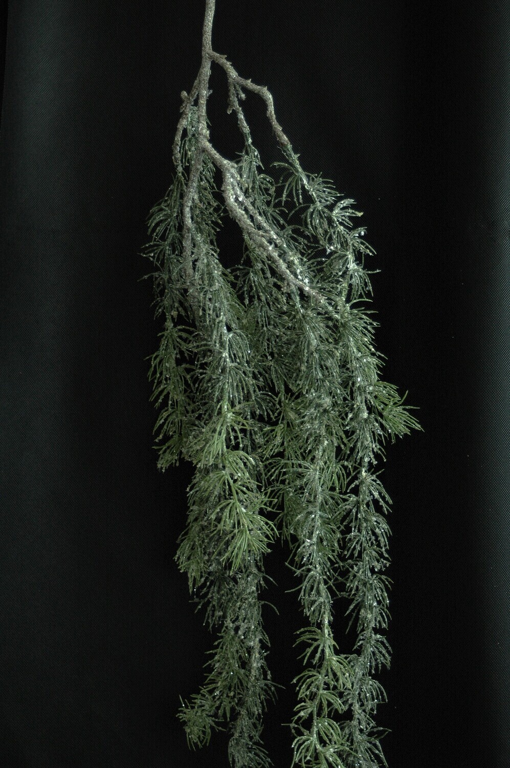 Tannenast "vereist" hängend, 135cm, grün