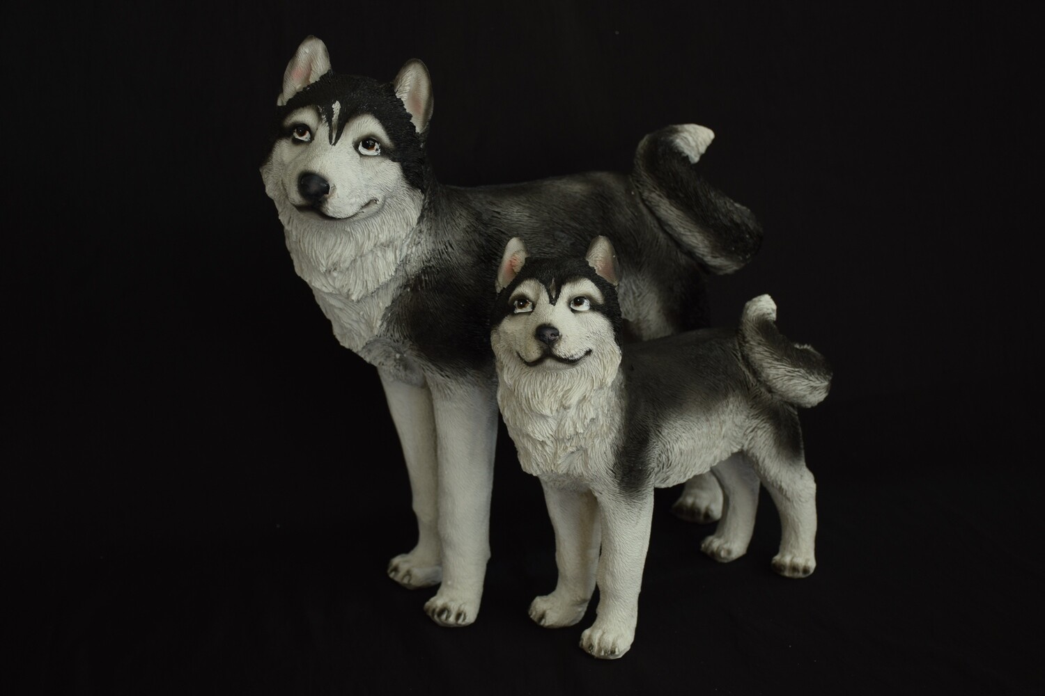 Husky 29cm od. 36cm, Polyresin, weiss-schwarz