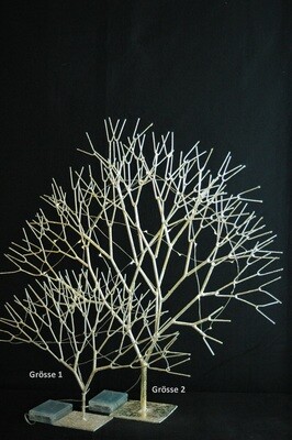 Baum m. LED 40 od. 60cm, Metall, gold od. silber Baum m. LED 40 od. 60cm, Metall, gold od. silber