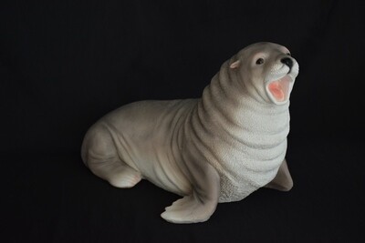 Seelöwe 38cm (1 Stück) od. 14.5cm (2 Stück ass.), Polyresin, grau