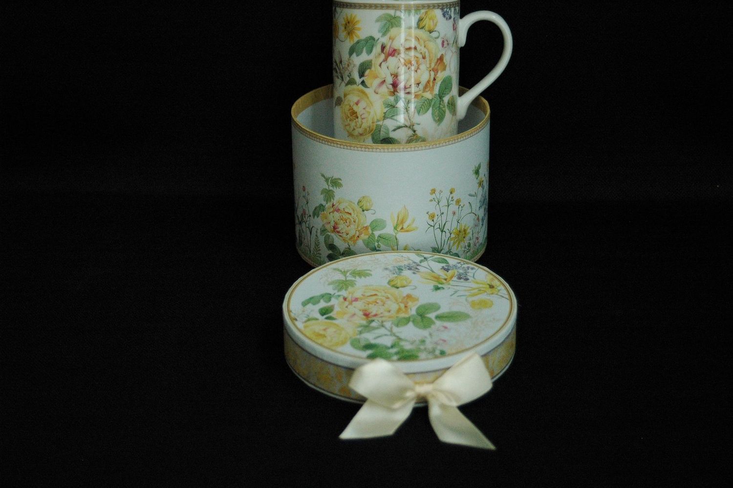 Tasse m.Box "Gelbe Rose", gelb