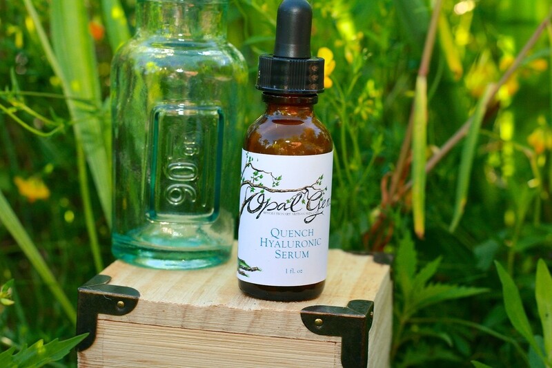 Quench Hyaluronic Serum