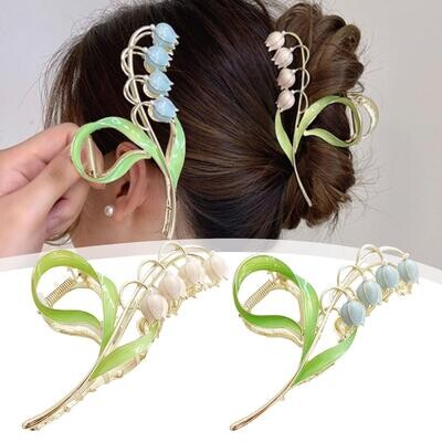 Blue Lilly Hair claw clip