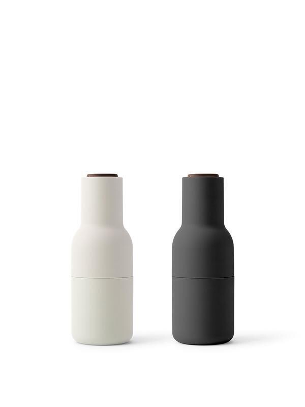 Menu Salt &amp; Pepper Grinders Ash/carbon. Walnut