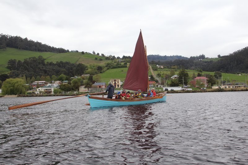 tn25 Raid - Rowing and sailing on LBT&#39;s whaleboat &#39;Swiftsure&#39;