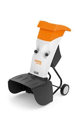 GHE 105 High-performance 2.2 kW electric garden shredder with chipping blade