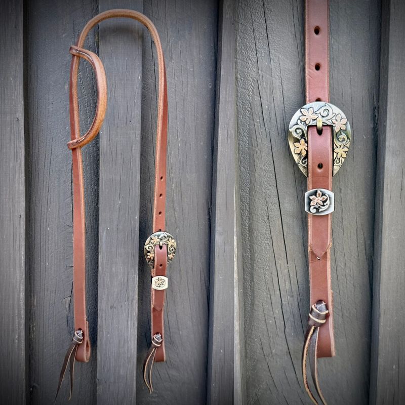 Single Buckle One Ear Headstall 3/4" Oiled Harness Leather with Copper Floral Buckle &amp; Keeper Set and Tie Ends