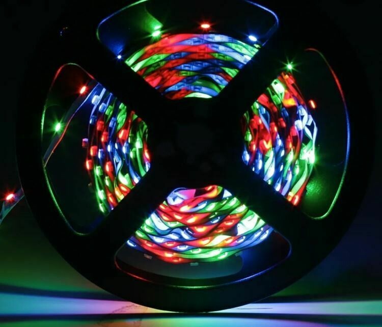 Fita LED, RGB, 14.4W/M, IP44, 12V- 5mts