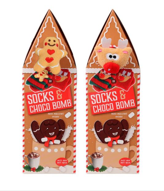 CAIXA NATALICIA COM MEIAS E CHOCOLATES EM FORMA DE HOMEM GENGIBRE