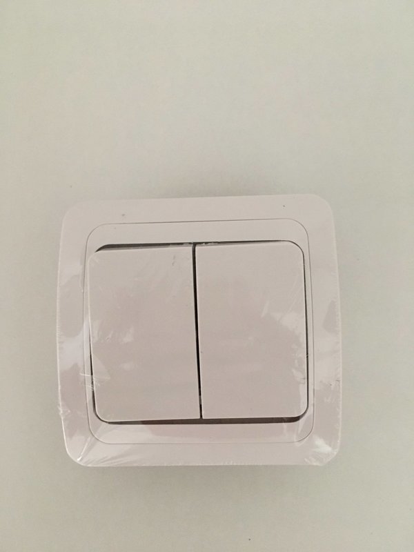 Comutador de Escada, Duplo, 10A, 250V, Completo - EUROBRIC