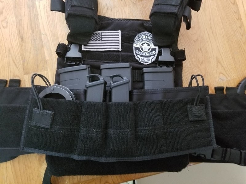KEEPSAF™ CUMMERBUND
"A CONCEALED EQUIPMENT ACCESSORY WORN ON YOUR BALLISTIC VEST OR PLATE CARRIERS"