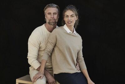 Women Carnation Sweater