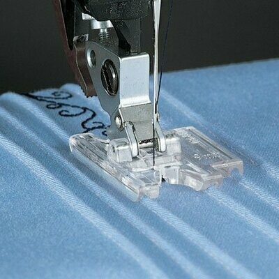 Pintuck Foot with Decorative Stitch Guide - Pfaff