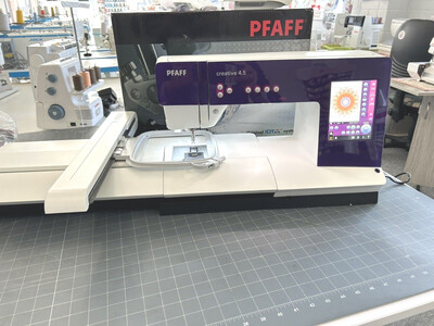 Pfaff Creative 4.5 Sewing and Embroidery - Ex Demonstration