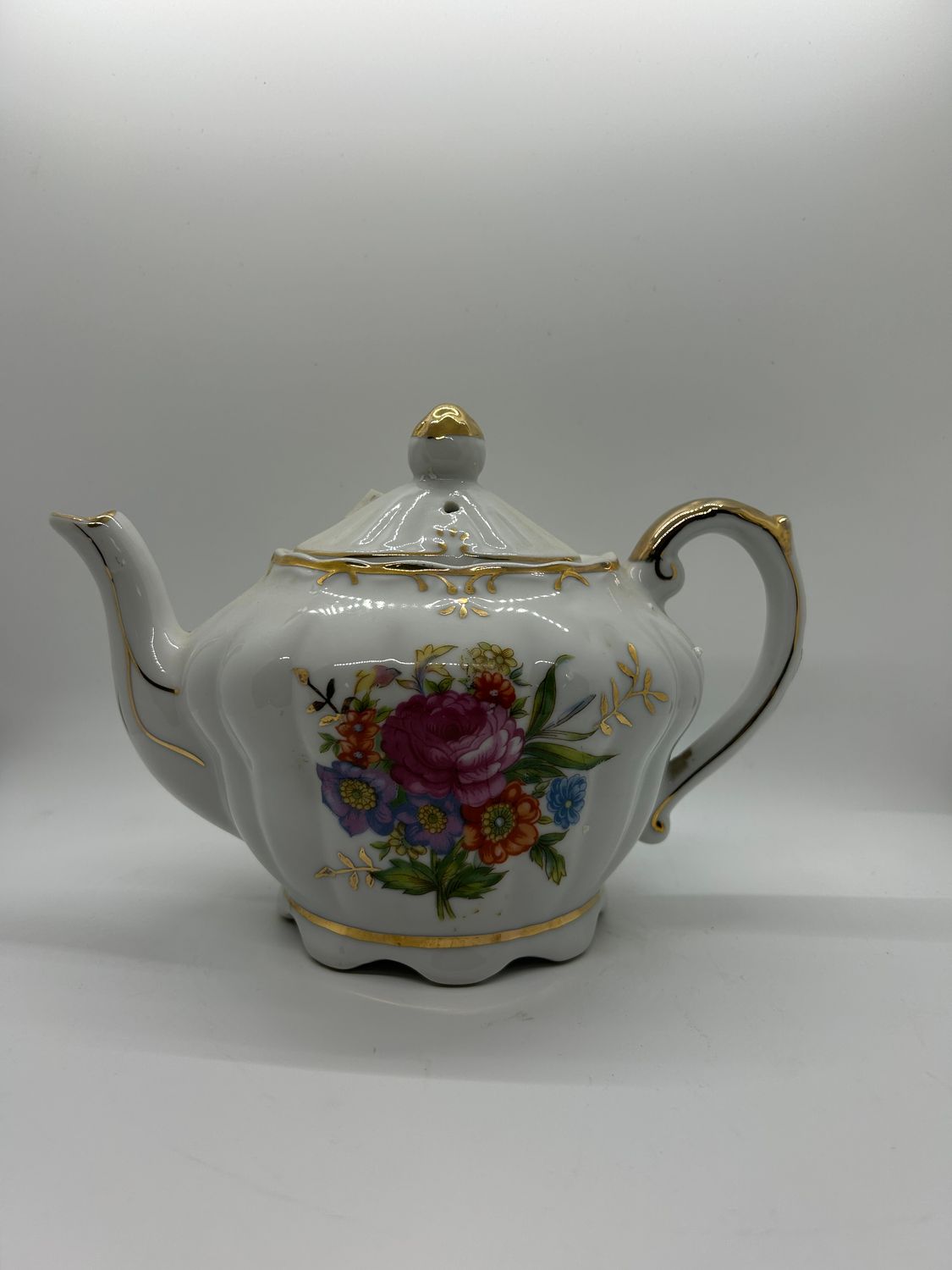 Tea - Floral Bouquet Teapot  w/ gold accents