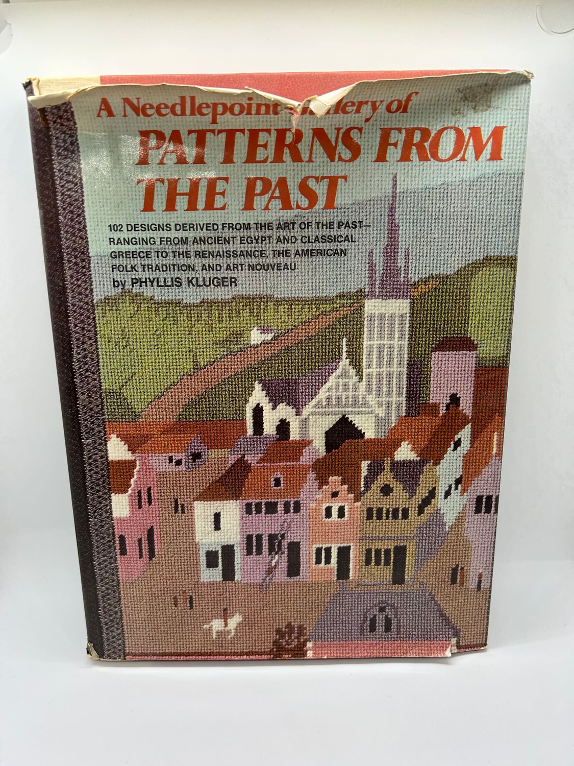 &#39;A Needlepoint Gallery of Patterns from the Past&#39; by Phyllis Kluger