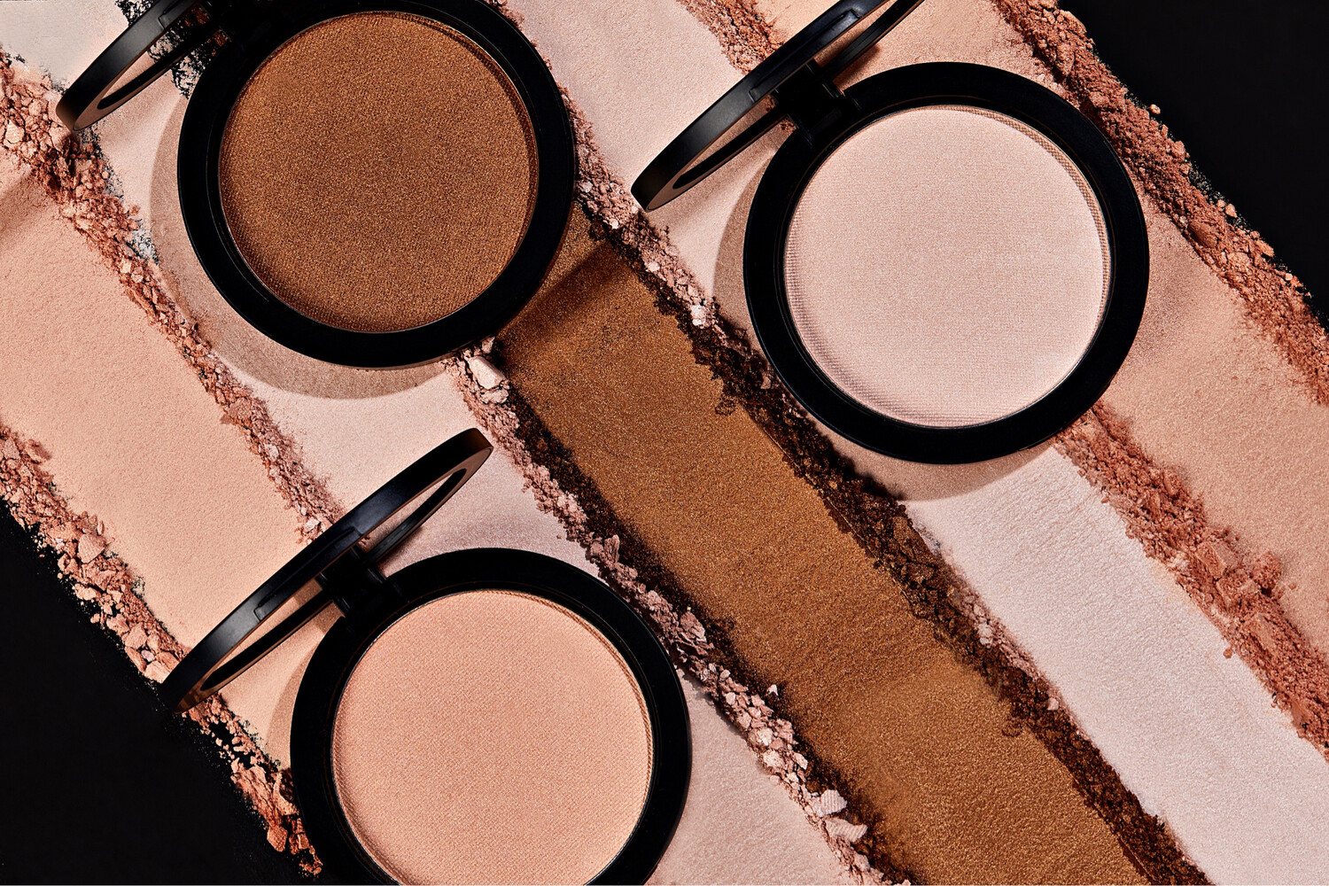 Light Reflecting Highlighter Aurora