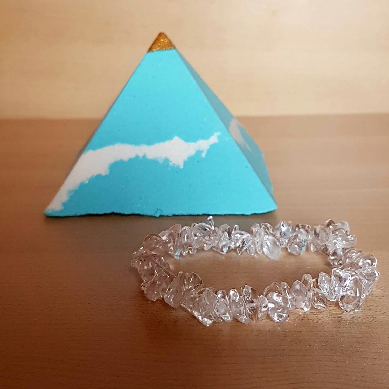 Pyramid Bath Bomb with Crystal Bracelet