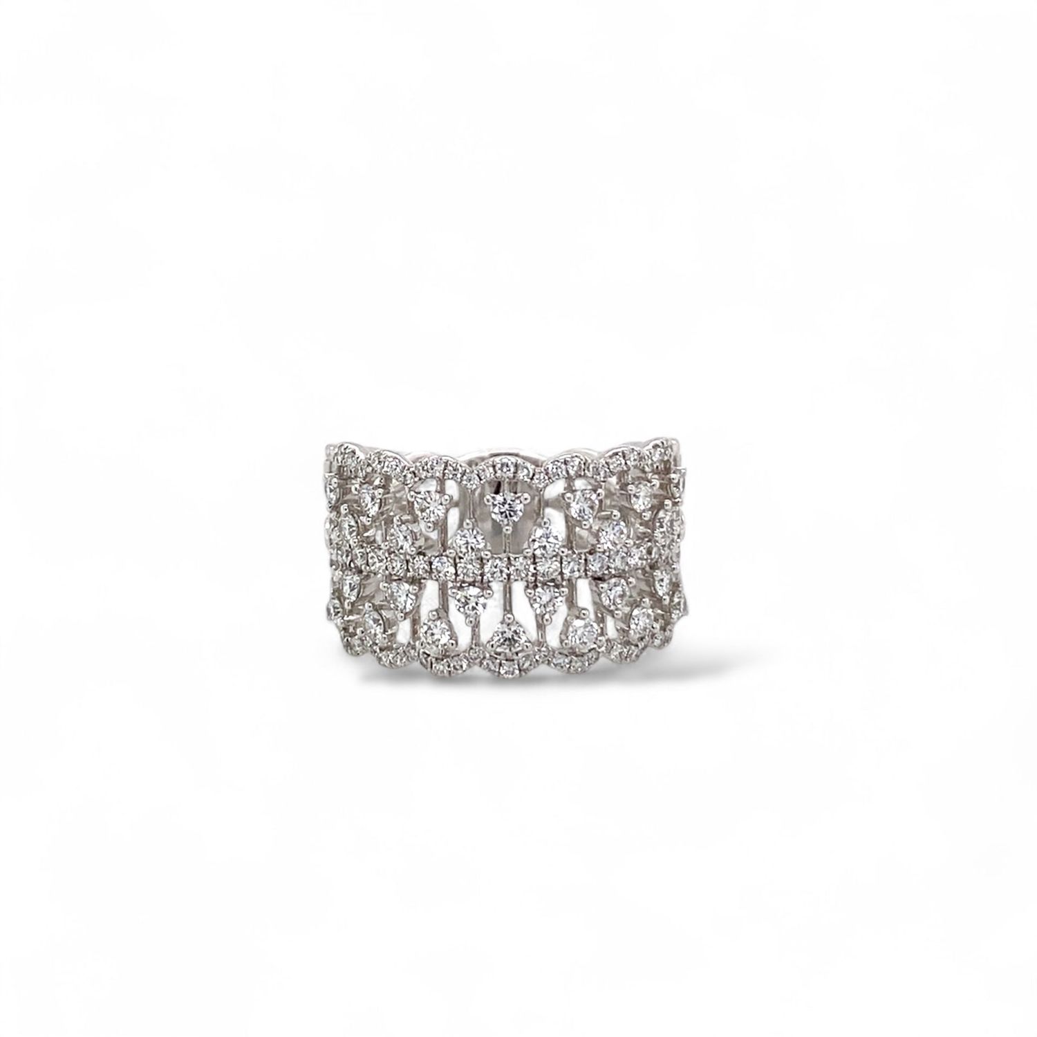 Fashion Diamond Band