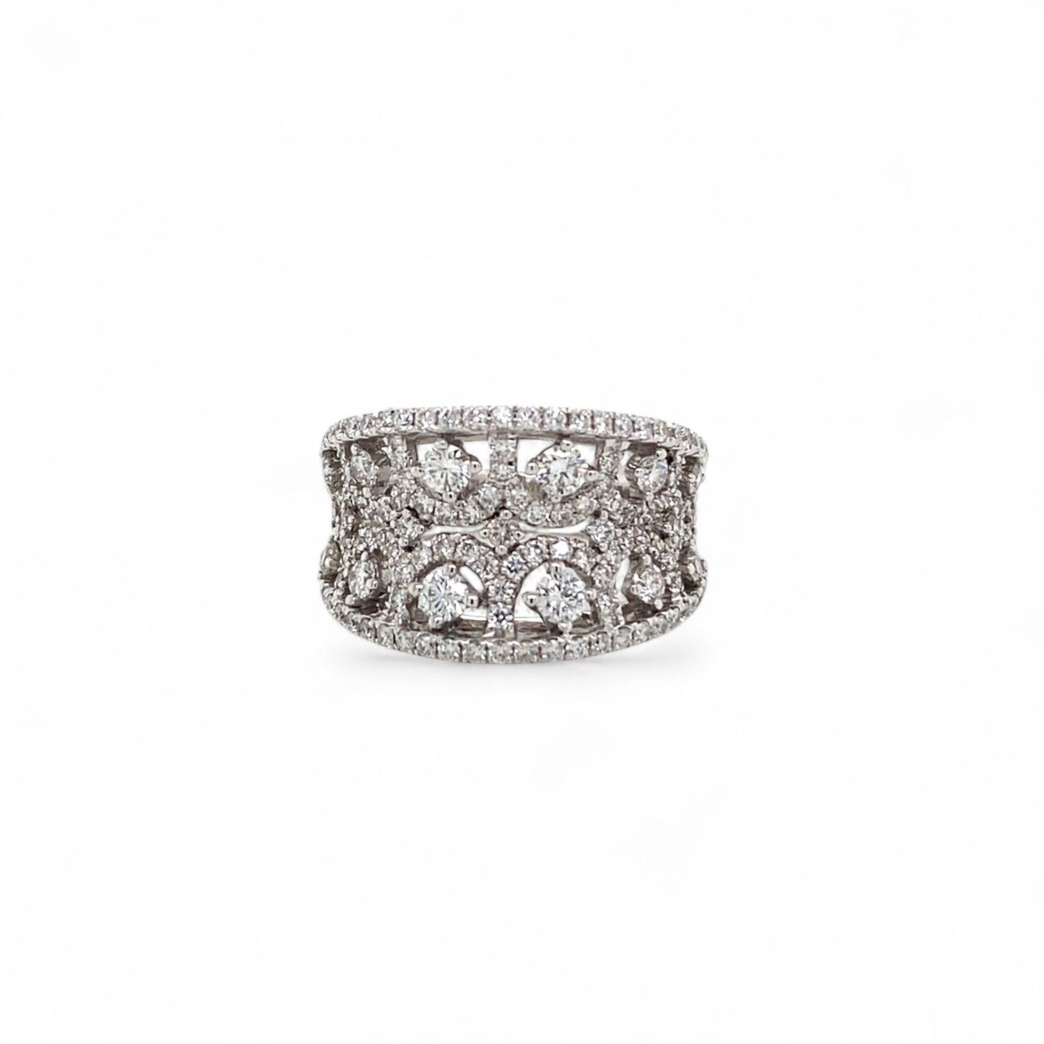 Diamond Fashion Band