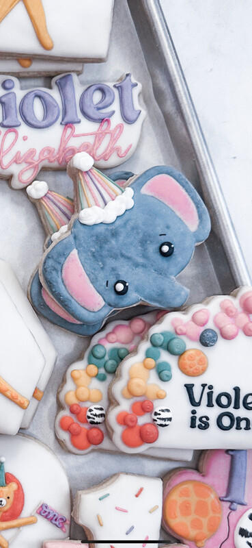 Party Elephant-Cookie Cutter/STL File