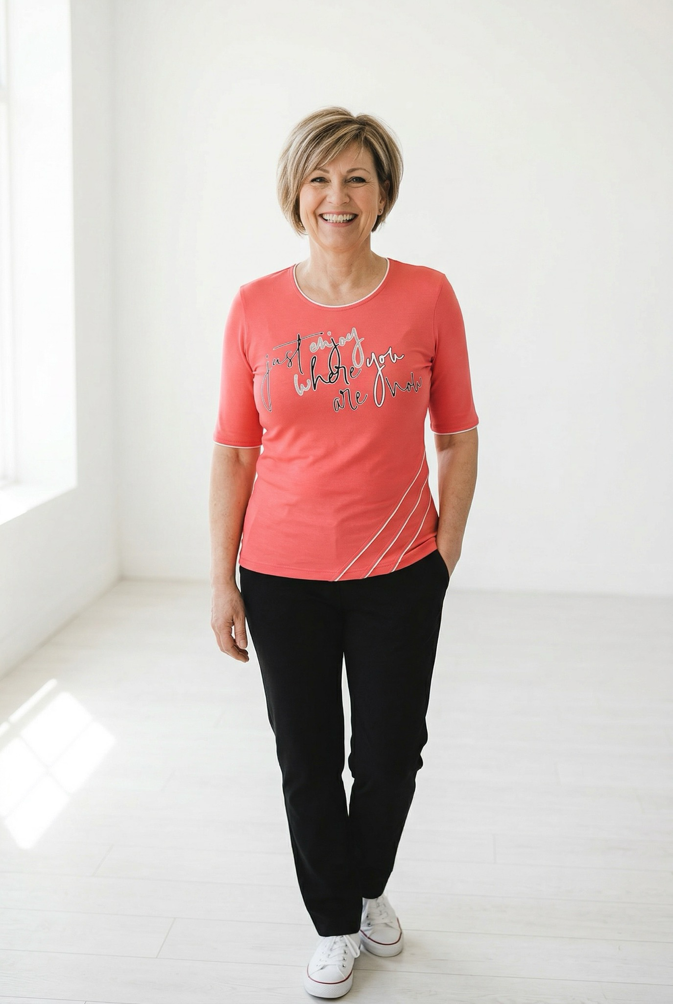 Majica s podaljšanim kratkim rokavom (koralna)