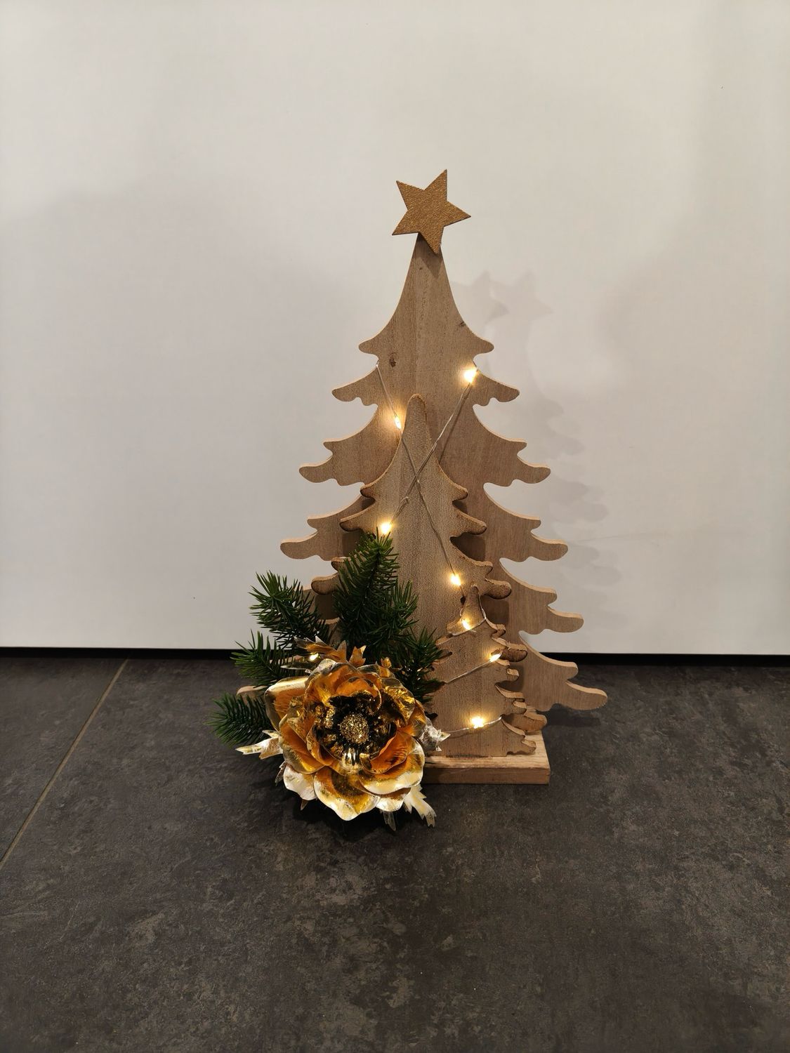 Bosco Legno decoro Anemone Oro con Led Piccolo Bosco Legno decoro Anemone Oro con Led Piccolo