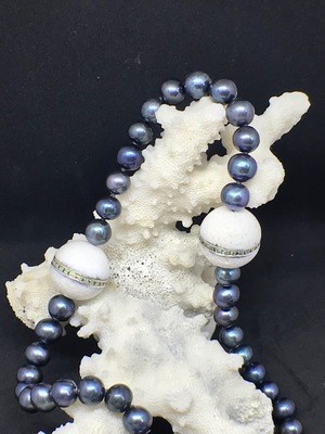 Perlenkette, mit Korallen & Tsavoriten