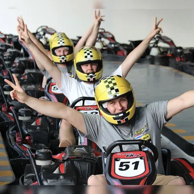 FAST KART - อะดรีนาลีน