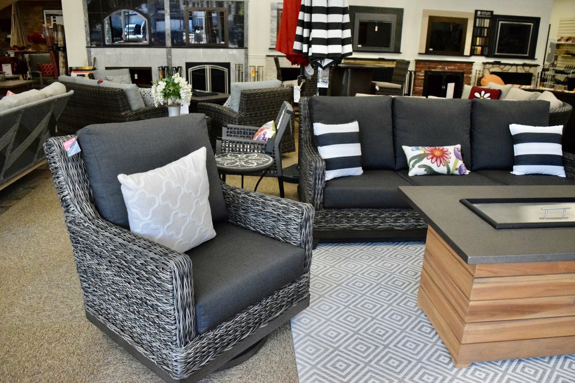 Patio Furniture in Pittsburgh, PA