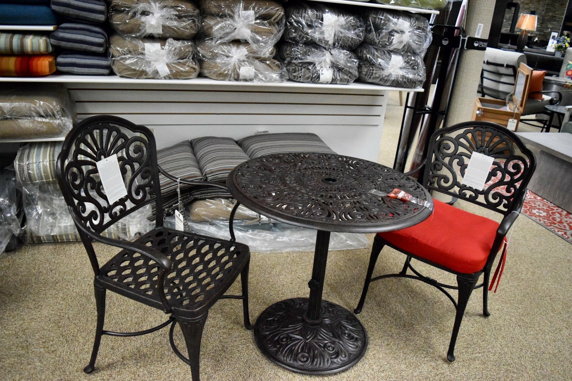 Patio Furniture in Pittsburgh, PA