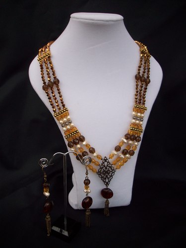 Topaz Queen