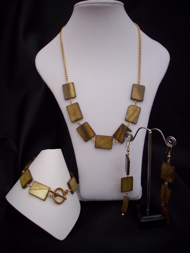 Tiger Eye