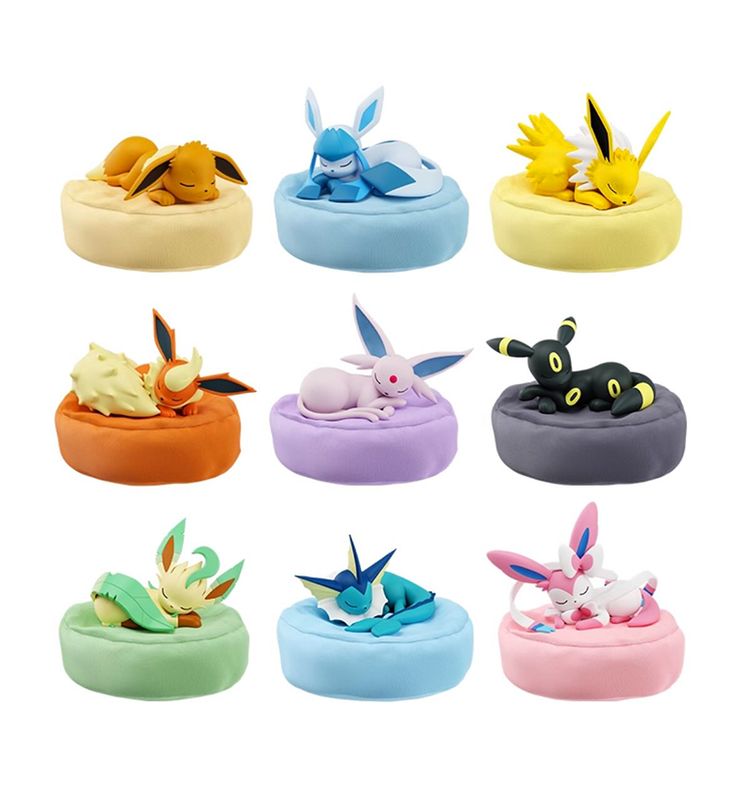 Sleepy Eevee &amp; Eeveelutions Blind Box