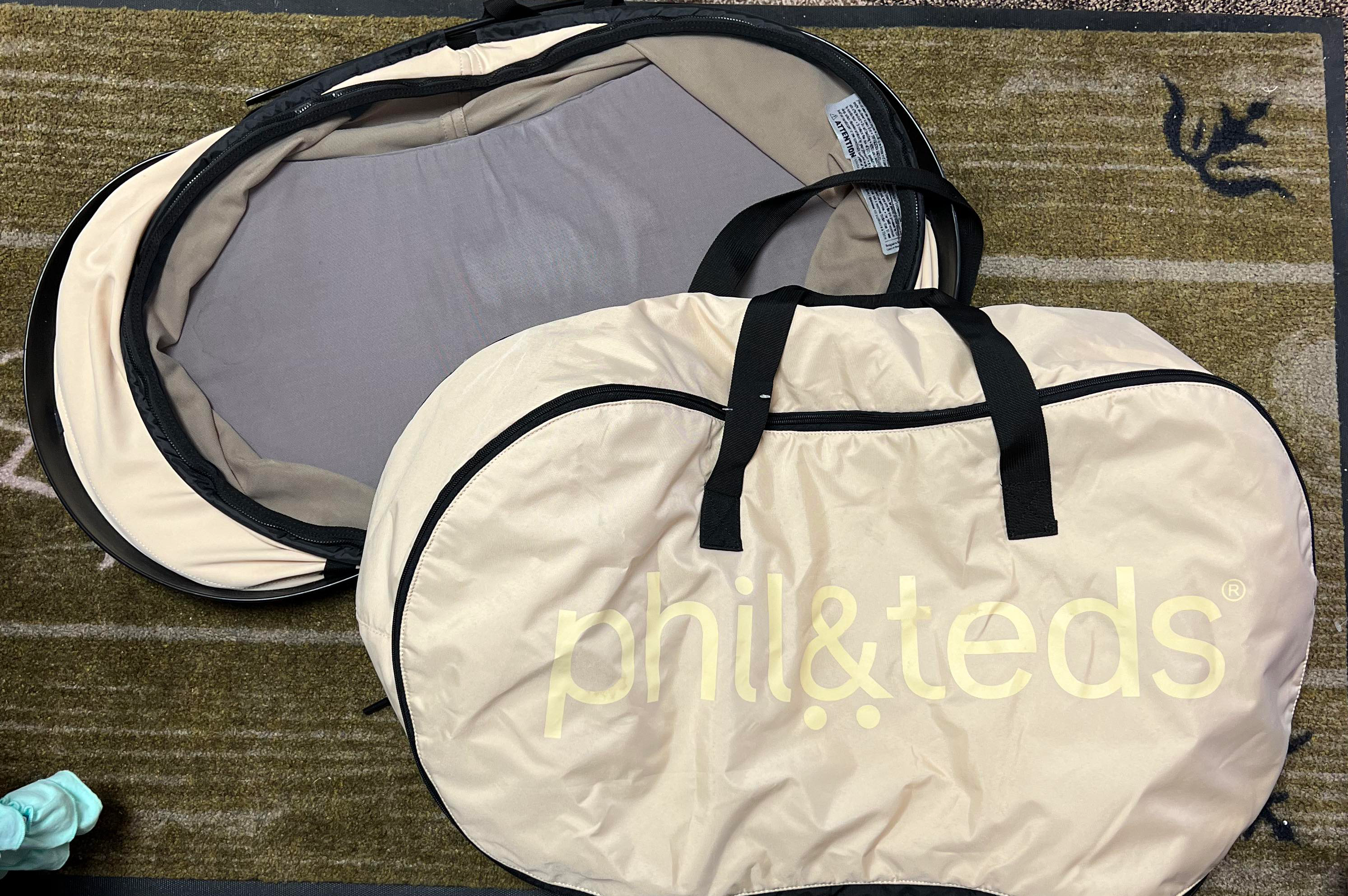 Phil and teds nest travel cheap bassinet