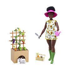 Barbie - Set Jardineria Muñeca y Mascota