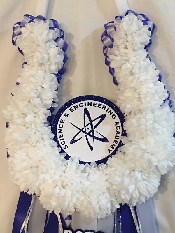 Deluxe Horseshoe Mum
