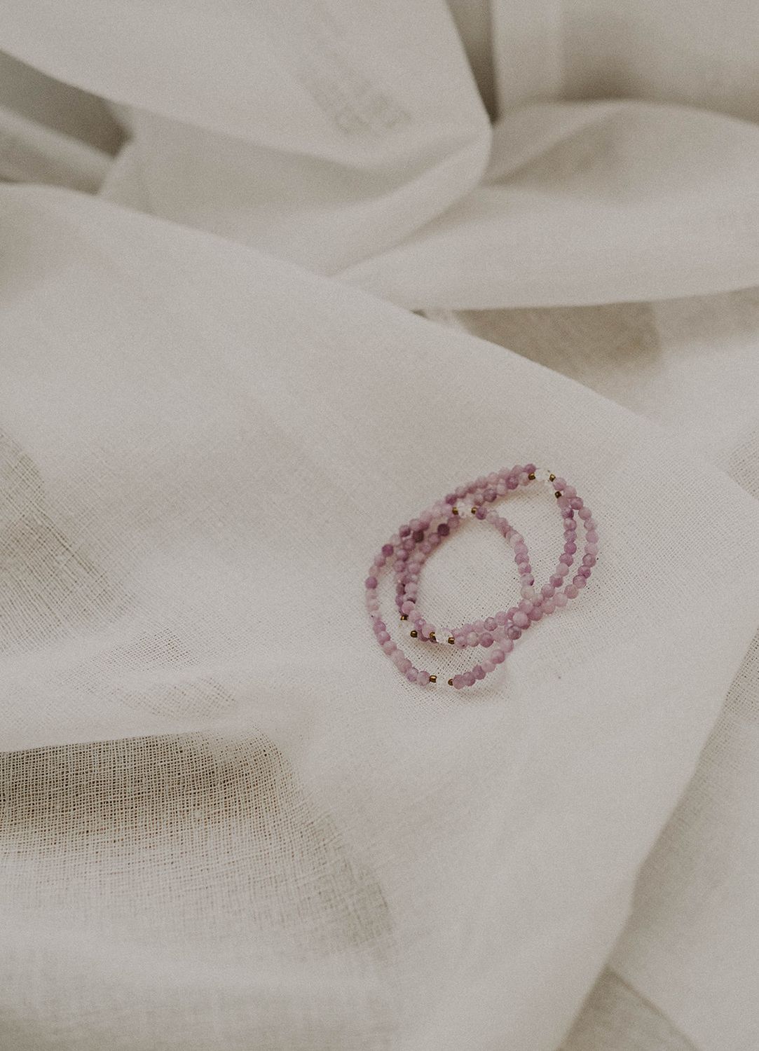 Lepidolite + Herkimer Diamond Faceted Healing Stone Bracelet Lepidolite + Herkimer Diamond Faceted Healing Stone Bracelet