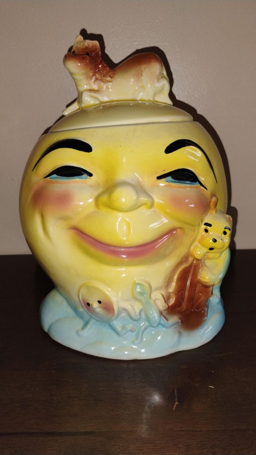 🌝 RARE Vintage &quot;Hey Diddle Diddle&quot; Moon Cookie Jar – $40 (Cincinnati area)