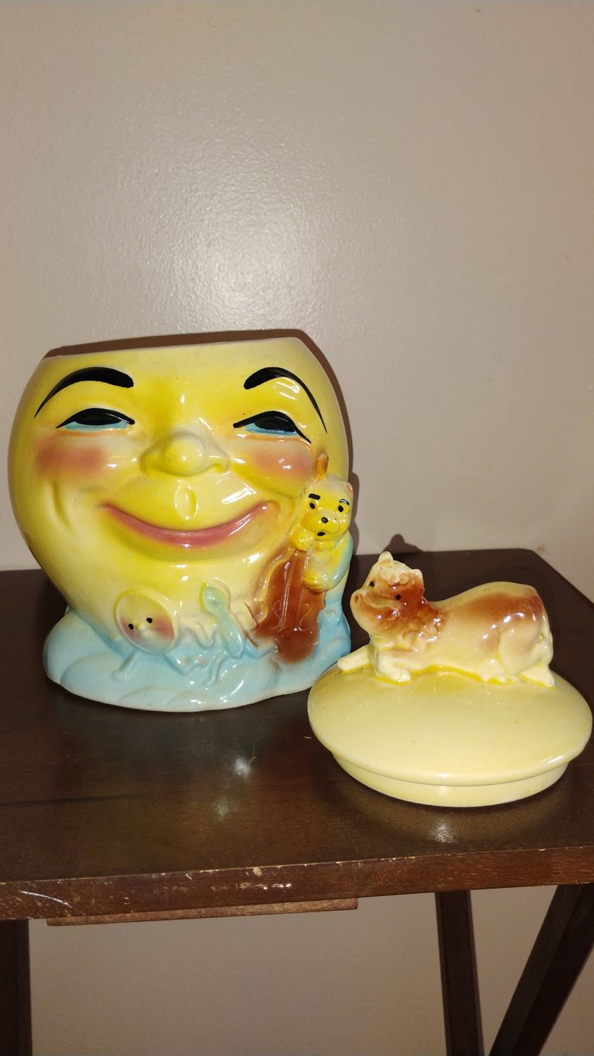 🌝 RARE Vintage &quot;Hey Diddle Diddle&quot; Moon Cookie Jar – $40 (Cincinnati area)