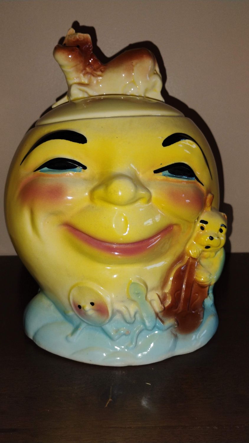 🌝 RARE Vintage &quot;Hey Diddle Diddle&quot; Moon Cookie Jar – $40 (Cincinnati area)