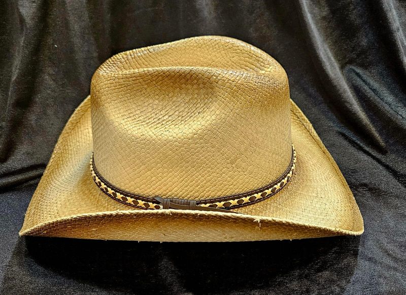 Airbrushed Natural Straw